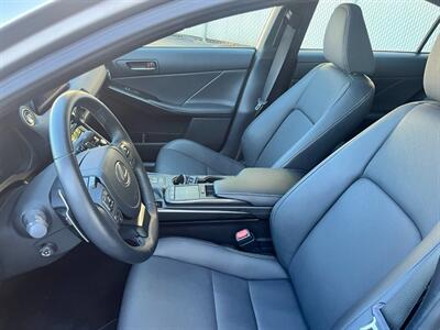2023 Lexus IS 300   - Photo 19 - Salt Lake City, UT 84115