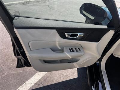 2020 Volvo S60 T6 Momentum   - Photo 19 - Salt Lake City, UT 84115