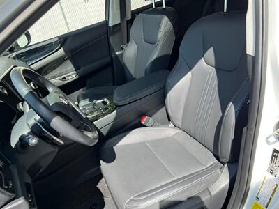2023 Lexus NX 350   - Photo 18 - Salt Lake City, UT 84115