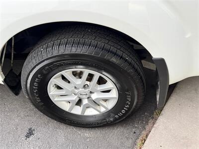 2019 Nissan Frontier SV V6   - Photo 12 - Salt Lake City, UT 84115