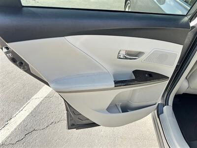 2014 Toyota Venza Limited   - Photo 23 - Salt Lake City, UT 84115