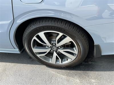 2023 Honda Odyssey Touring   - Photo 13 - Salt Lake City, UT 84115