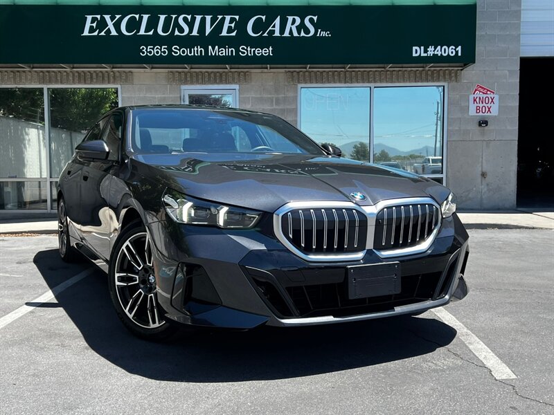 Gray 2026 BMW 5 Series 530i xDrive Sedan All-Wheel Drive Automatic