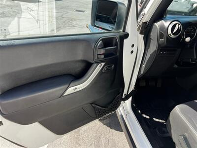 2013 Jeep Wrangler Unlimited Rubicon - Photo 20 - Salt Lake City, UT 84115