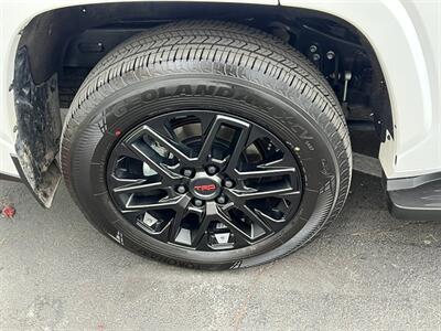 2025 Toyota Sequoia SR5   - Photo 13 - Salt Lake City, UT 84115