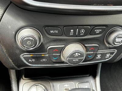 2021 Jeep Cherokee Trailhawk - Photo 32 - Salt Lake City, UT 84115