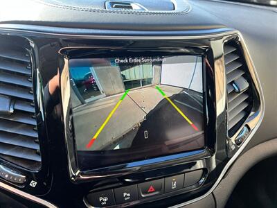 2019 Jeep Cherokee Overland   - Photo 37 - Salt Lake City, UT 84115