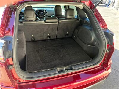 2019 Jeep Cherokee Overland   - Photo 22 - Salt Lake City, UT 84115