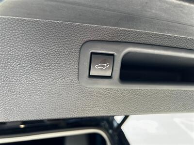 2022 Toyota Highlander XLE   - Photo 28 - Salt Lake City, UT 84115