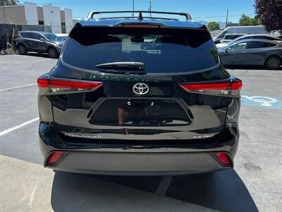 2022 Toyota Highlander XLE   - Photo 6 - Salt Lake City, UT 84115