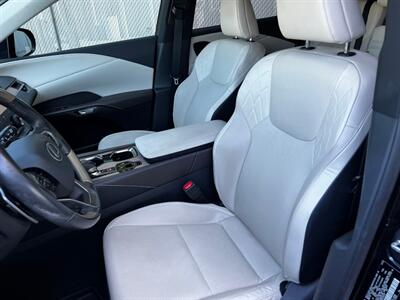2023 Lexus RX 350h Premium   - Photo 18 - Salt Lake City, UT 84115