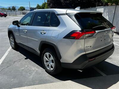 2022 Toyota RAV4 LE - Photo 5 - Salt Lake City, UT 84115