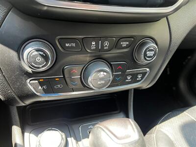 2019 Jeep Cherokee Limited - Photo 32 - Salt Lake City, UT 84115