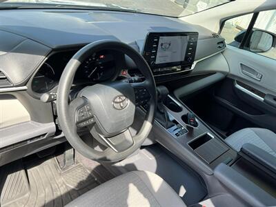 2024 Toyota Sienna LE 8 Passanger   - Photo 9 - Salt Lake City, UT 84115