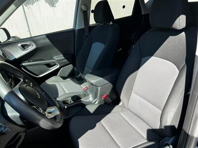 2023 Kia Soul LX - Photo 13 - Salt Lake City, UT 84115