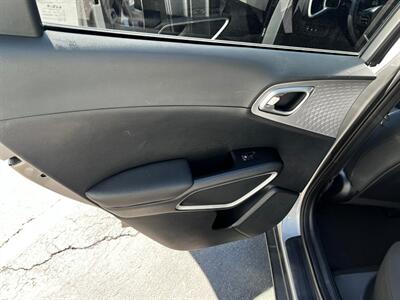 2023 Kia Soul LX - Photo 17 - Salt Lake City, UT 84115