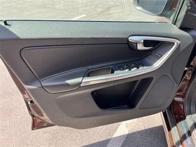 2016 Volvo XC60 T6 Drive-E   - Photo 19 - Salt Lake City, UT 84115