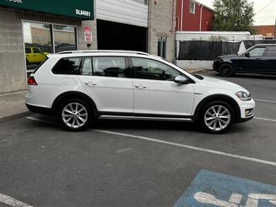 2018 Volkswagen Golf Alltrack TSI S 4Motion - Photo 8 - Salt Lake City, UT 84115