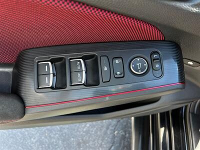 2022 Honda Civic Si - Photo 27 - Salt Lake City, UT 84115