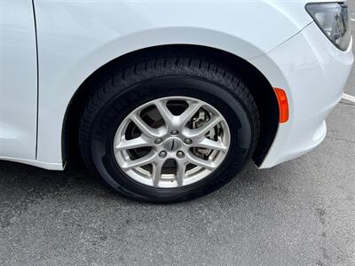 2023 Chrysler Voyager LX   - Photo 9 - Salt Lake City, UT 84115