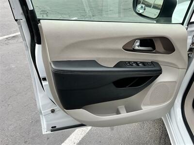 2023 Chrysler Voyager LX   - Photo 17 - Salt Lake City, UT 84115
