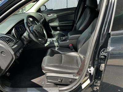 2022 Chrysler 300 Touring L - Photo 16 - Salt Lake City, UT 84115