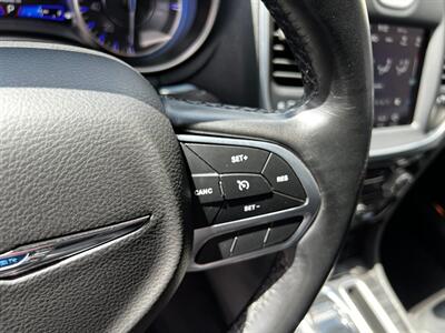 2022 Chrysler 300 Touring L - Photo 28 - Salt Lake City, UT 84115