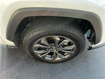 2024 Toyota RAV4 Hybrid XLE Premium - Photo 11 - Salt Lake City, UT 84115