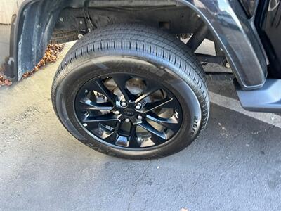 2023 Jeep Gladiator High Altitude   - Photo 13 - Salt Lake City, UT 84115