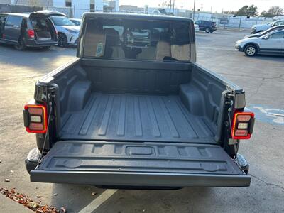 2023 Jeep Gladiator High Altitude   - Photo 7 - Salt Lake City, UT 84115