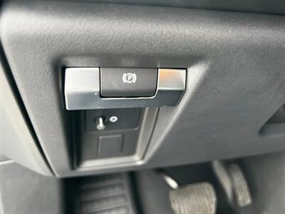 2025 Land Rover Defender 110 P300 S - Photo 30 - Salt Lake City, UT 84115