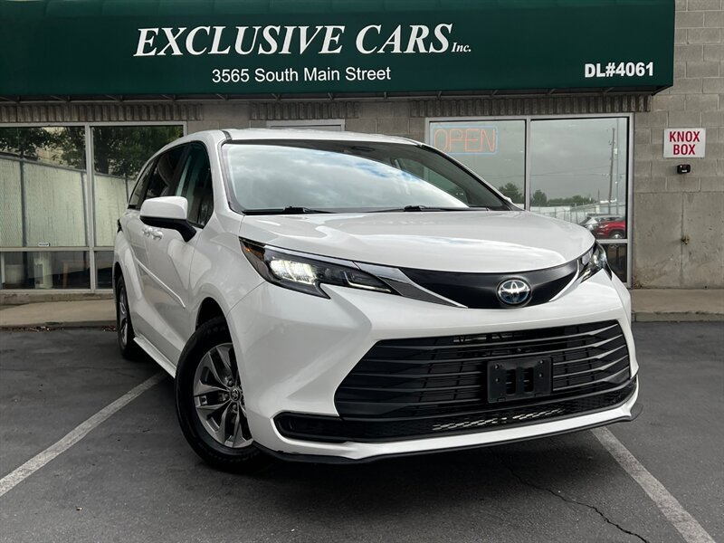 2024 Toyota Sienna LE 8-Passenger   - Photo 1 - Salt Lake City, UT 84115