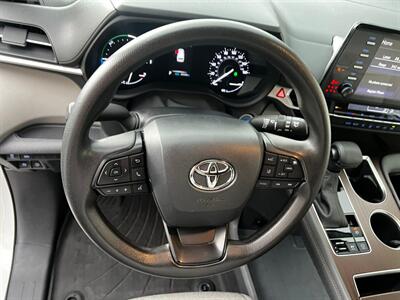 2024 Toyota Sienna LE 8-Passenger - Photo 26 - Salt Lake City, UT 84115