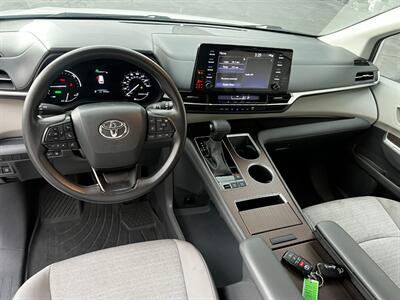 2024 Toyota Sienna LE 8-Passenger - Photo 17 - Salt Lake City, UT 84115