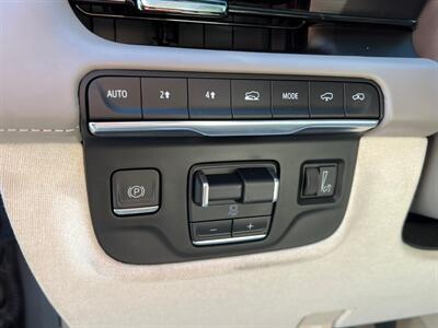 2021 Cadillac Escalade ESV Premium Luxury Platinum   - Photo 35 - Salt Lake City, UT 84115