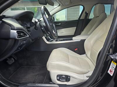 2020 Jaguar XE P300 R-Dynamic S   - Photo 31 - Salt Lake City, UT 84115