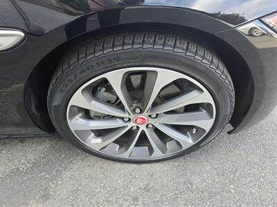 2020 Jaguar XE P300 R-Dynamic S   - Photo 10 - Salt Lake City, UT 84115
