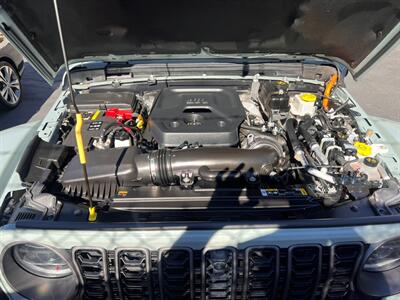 2024 Jeep Wrangler Rubicon X 4xe - Photo 43 - Salt Lake City, UT 84115