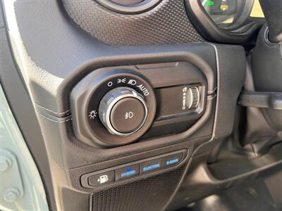 2024 Jeep Wrangler Rubicon X 4xe - Photo 26 - Salt Lake City, UT 84115