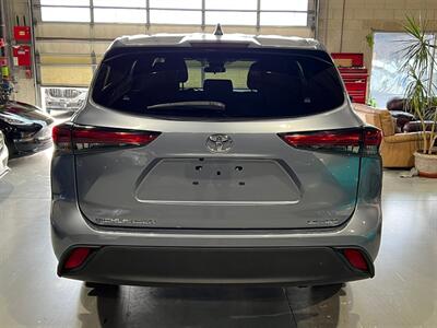 2022 Toyota Highlander LE   - Photo 5 - Salt Lake City, UT 84115