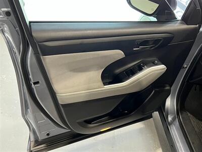 2022 Toyota Highlander LE   - Photo 16 - Salt Lake City, UT 84115
