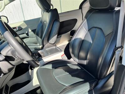 2023 Chrysler Pacifica Touring L   - Photo 17 - Salt Lake City, UT 84115