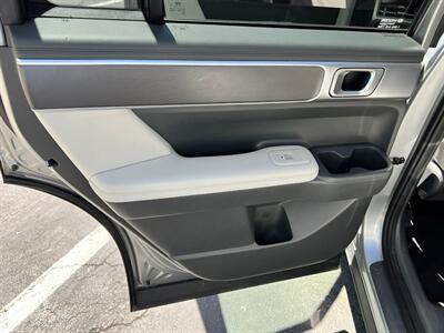 2025 Hyundai SANTA FE SEL   - Photo 21 - Salt Lake City, UT 84115
