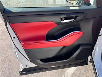 2022 Toyota Highlander XSE   - Photo 19 - Salt Lake City, UT 84115