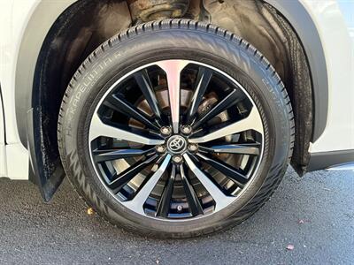 2022 Toyota Highlander XSE   - Photo 12 - Salt Lake City, UT 84115