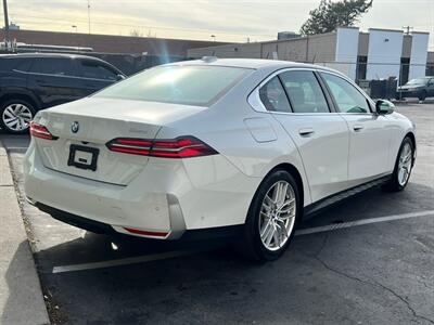 2025 BMW 5 Series 530i xDrive - Photo 7 - Salt Lake City, UT 84115