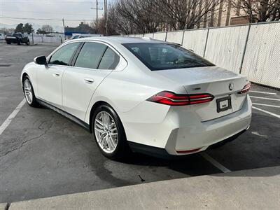 2025 BMW 5 Series 530i xDrive - Photo 5 - Salt Lake City, UT 84115