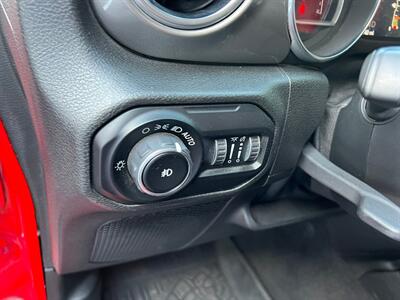2020 Jeep Wrangler Unlimited Sahara   - Photo 24 - Salt Lake City, UT 84115