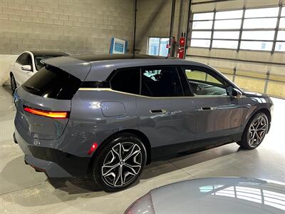 2022 BMW iX xDrive50   - Photo 7 - Salt Lake City, UT 84115
