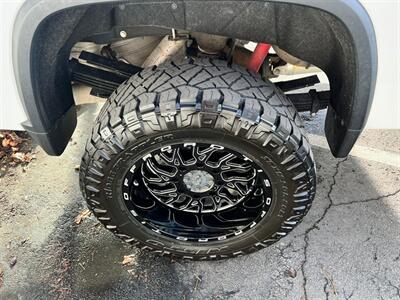 2020 Chevrolet Silverado 3500HD High Country   - Photo 16 - Salt Lake City, UT 84115